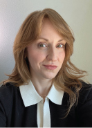 Photo of Theresa Bruckner